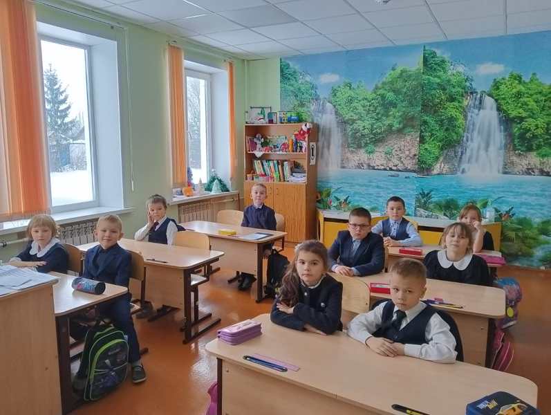 Классный час в 1 классе «Выдающиеся люди Батыревского района»