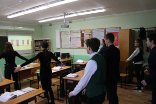 Учащиеся МБОУ "Верхнеачакская СОШ им. А.П.Айдак" присоединились к проекту "Зарядка в школы"