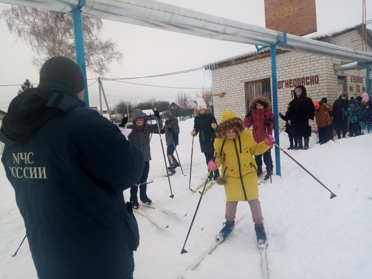 Лыжные соревнования в школе