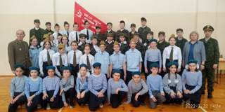 " Красив в строю -силен в бою!" в Ильинской школе прошел конкурс смотр строя и песни