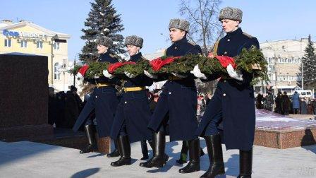 Мальчики 2 Б класса школы №1  получили поздравления