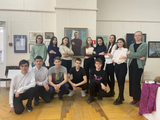Старшеклассники посетили Художественный музей города Новочебоксарска.