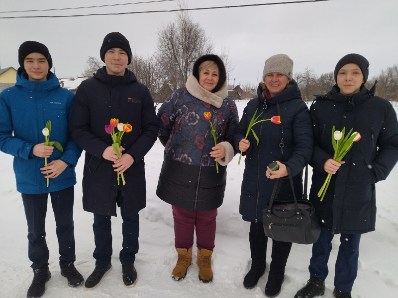 Акция "Вам, любимые".