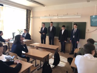 Ученики 10а класса представили проект «Русские ученые на служении Отечеству»