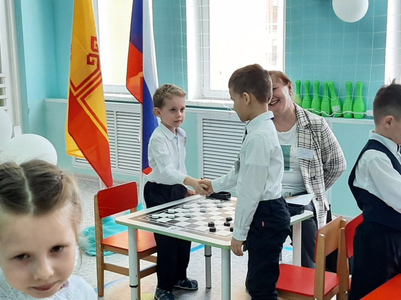 Участие воспитанников подготовительной группы "В" в шашечном турнире