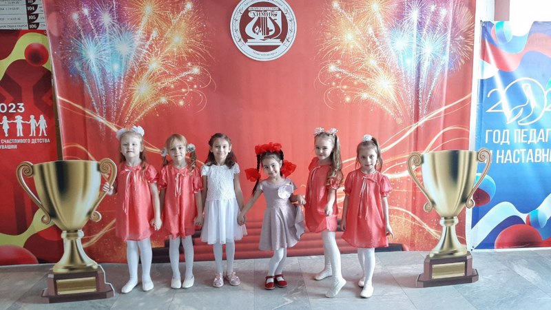 В субботу, 17 марта, в ДК «Химик» состоялся городской фестиваль-конкурс детского и юношеского творчества «Счастливое детство».