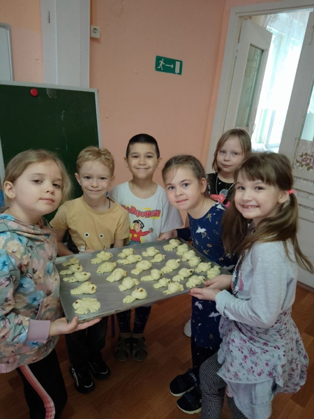 В народе 22 марта называют праздником Сороки или Жаворонка.