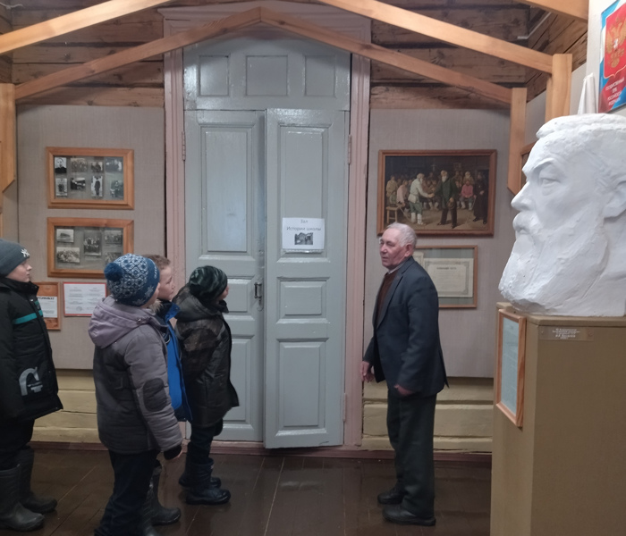 Учащиеся 5-6 классов посетили народный музей д. Ян-Норваши