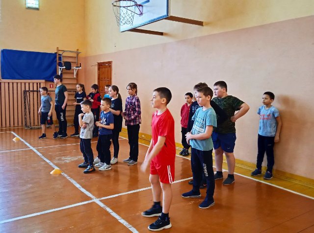 В пришкольном оздоровительном лагере МБОУ «Шемуршинская СОШ» прошли спортивные соревнования