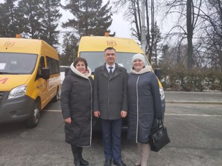 МБОУ "Яльчикская СОШ" получила новый автобус