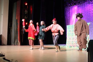 Гимназисты приняли участие в фестивале детских и молодежных театральных коллективов "МАРТ"
