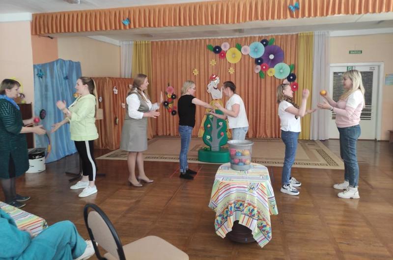 В МБДОУ «Детский сад № 40 «Радость»  прошли мастер-классы для молодых педагогов.