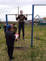 В МБОУ «Большеяльчикская СОШ им. Г.Н.Волкова» продолжаются учебные сборы по основам военной службы