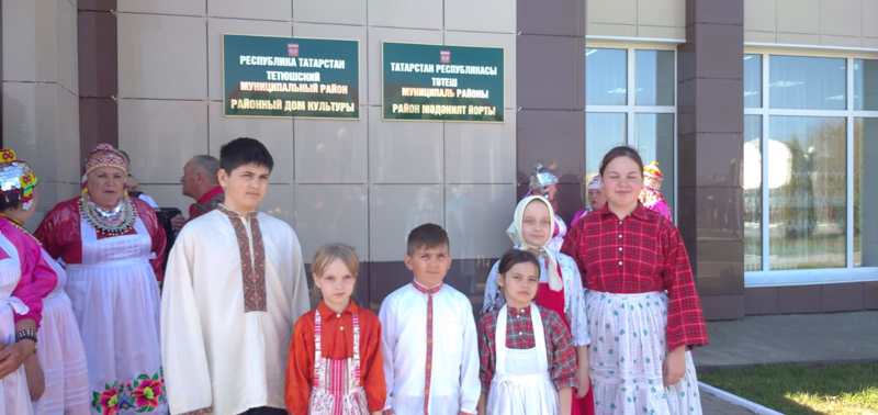 Аслă Елчĕкри Г.Н.Волков ячĕпе хисепленкен пĕтемĕшле пĕлӳ паракан шкулта вĕренекенсем Теччĕ хулинче хăнара