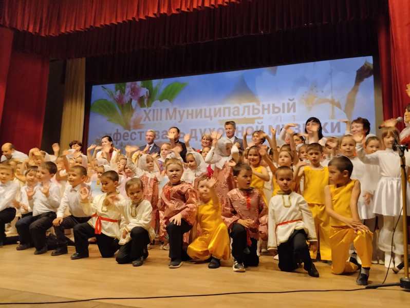 В Урмарском муниципальном  округе   прошел традиционный фестиваль духовной музыки «Пасхальная Радость»