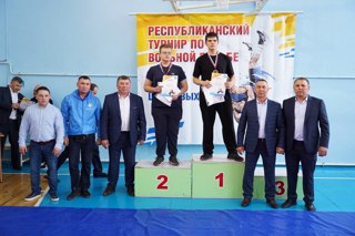 Республиканский турнир по вольной борьбе среди юношей  в с. Батырево