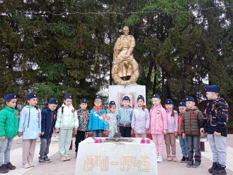 Экскурсия к площади Победы