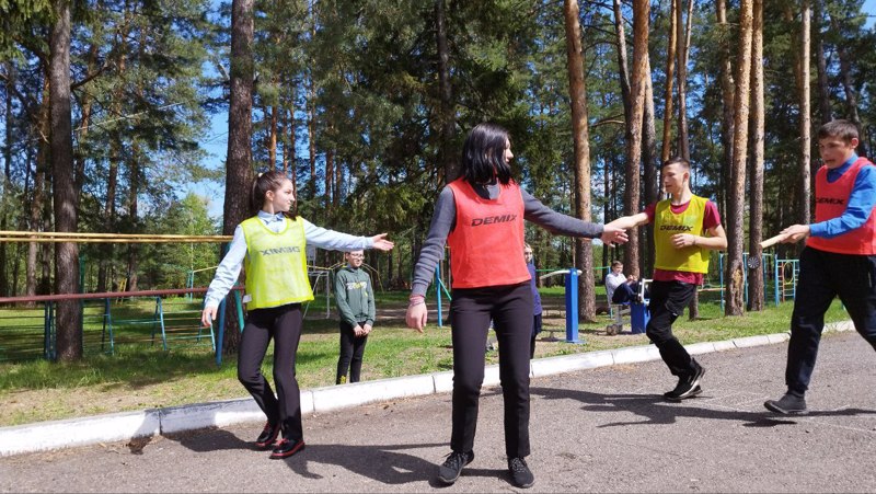 В Шумерлинской школе-интернате прошла легкоатлетическая эстафета «Победная миля», посвящённая Дню Победы