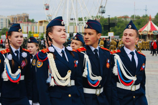 В городе Чебоксары прошел "Парад дошколят и юнармейцев»