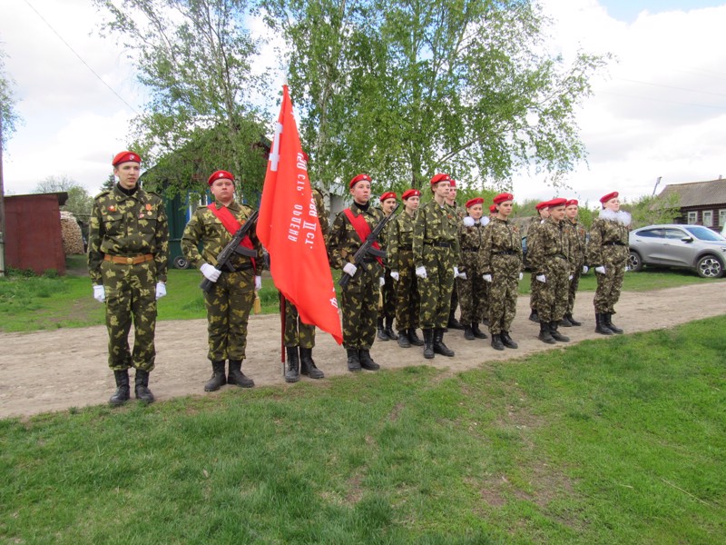 Парад у дома ветерана