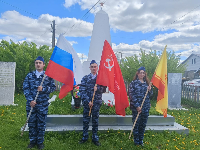 "Поклонимся великим тем годам" торжественный митинг.