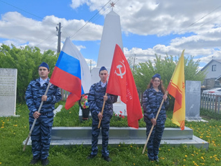 "Поклонимся великим тем годам" торжественный митинг.