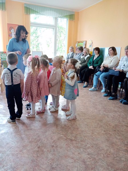 Внедрение в работу дошкольных организаций города программы духовно-нравственного воспитания "Социокультурные истоки" и сетевого проекта "Спроси у жизни строгой какой идти дорогой"