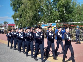 Кадеты МБОУ «Комсомольская СОШ №2» приняли участие в торжественном митинге