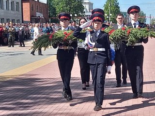 Кадеты МБОУ «Комсомольская СОШ №2» приняли участие в торжественном митинге