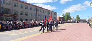 Кадеты МБОУ «Комсомольская СОШ №2» приняли участие в торжественном митинге, посвященном 78-й годовщине Победы