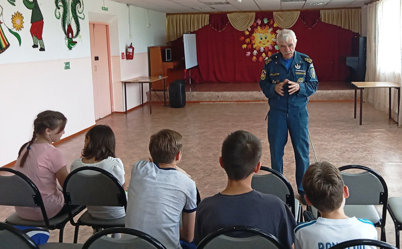 Безопасность людей на водных объектах в период купального сезона