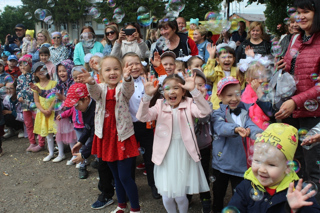 В Урмарском муниципальном округе стартовала акция "Взрослые детям"