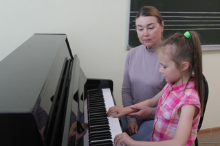 Открытый урок в классе фортепиано