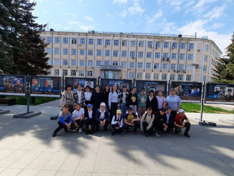 Члены отряда юных космонавтов "Восток - 3"  приняли участие на праздновании Дня детских общественных объединений.