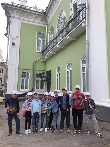 Особняк купца Ефремова посетили учащиеся 1 "Б" класса