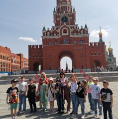 27 мая ученики 2 Г класса школы №7 побывали в городе Йошкар - Ола.