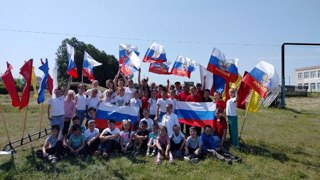 В пришкольном лагере «Теремок» состоялось празднование Дня России