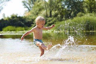 Памятка для родителей об обеспечении безопасности детей на водных объектах