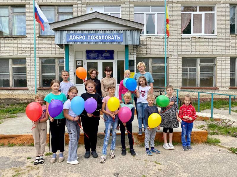 Весёлое время в пришкольном лагере