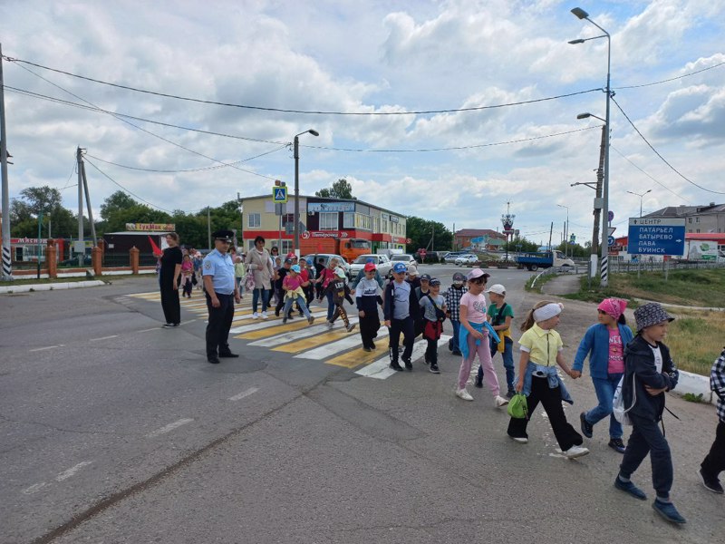 В пришкольном лагере "Романтики" при МБОУ"Яльчикская СОШ" прошёл профилактический день по ПДД