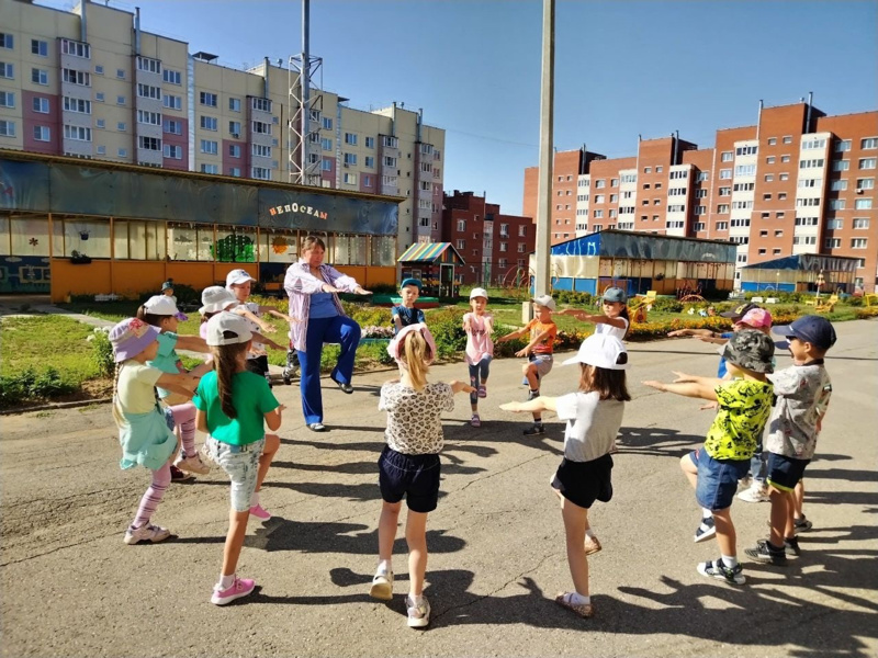 Летнее расписание малышей ⏰