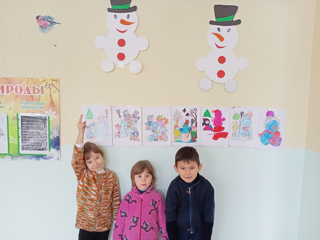 Зимняя выставка Снеговиков в детском саду "Эти забавные снеговики"