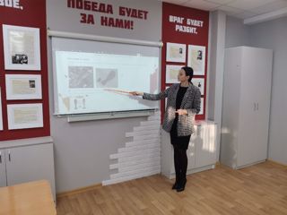 Учитель истории и обществознания  Егорова В.В.  для  обучающихся 5-6 классов  СОШ 40 провела    беседу   патриотической направленности