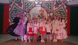 Обучающиеся школы искусств побывали на фестивале этнической музыки «Этноритмы» в Калужской области.