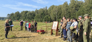 Памяти павших будьте достойны...