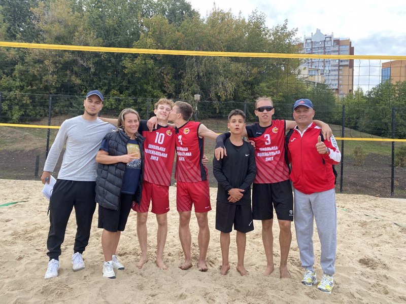 Наша команда юношей заняла первое место по пляжному волейболу.