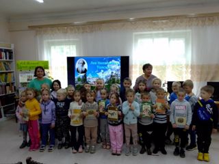 Посещение детской библиотеки. Мероприятие, посвящённое 195летию со Дня рождения Л.Н.Толстого.