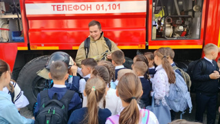 Тренировочная  эвакуация  обучающихся и работников школы на случай возникновения пожара и чрезвычайных ситуаций