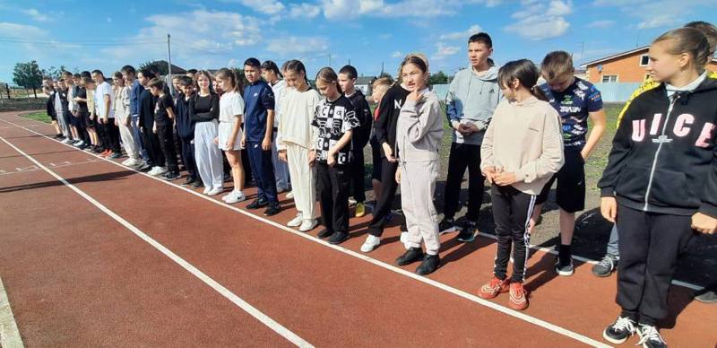 Легкоатлетическая эстафета, посвященная началу учебного года