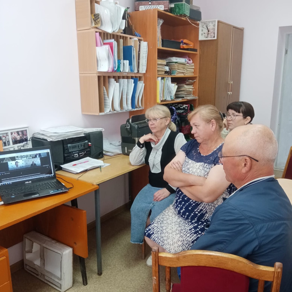 Сегодня 06.09.2023 с 9.30 до 11:00 прошло Всероссийское совещание детских школ искусств. В ходе совещания обсудили итоги реализации Плана мероприятий("дорожная карта" ) по перспективному развитию детских школ искусств по в дам искусств на 2018-2022 годы, вопросы государственной поддержки детских школ искусств, привлечения квалифицированных педагогических кадров, поддержки духовых отделений, развития системы повышения квалификации, разработки региональных программ поддержки и развития детских школ искусств на 2023-2024 годы.